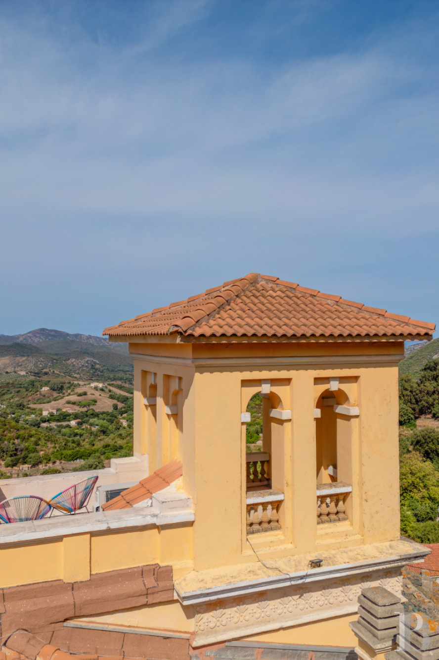En Haute-Corse,  une villa du 19e siècle élevée en belvédère au cœur du village d’Oletta - photo  n°24